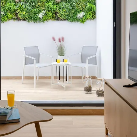 Luxurious & Comfy By Fidalsa *