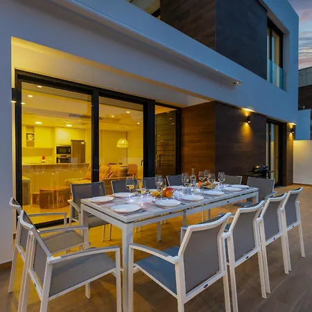 Villa Luxurious & Comfy By Fidalsa El Campello