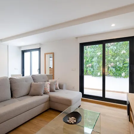 Villa Luxurious & Comfy By Fidalsa *